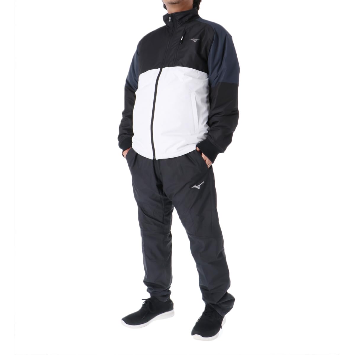 B*ン様 SIXPAD ブラック ウィンドブレーカーとパンツセット B*ン様 SIXPAD ブラック ウィンドブレーカーとパンツセット